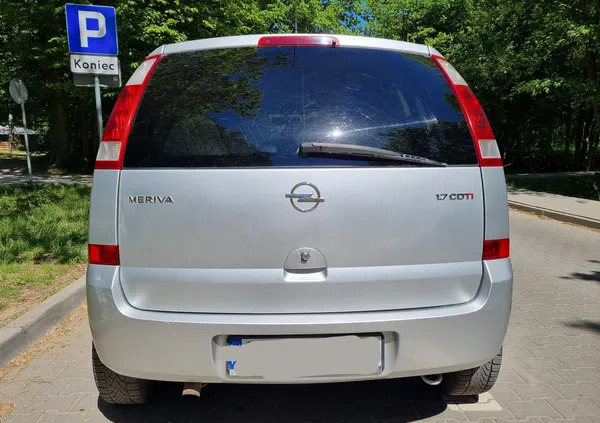 samochody osobowe Opel Meriva cena 9500 przebieg: 211900, rok produkcji 2004 z Łódź